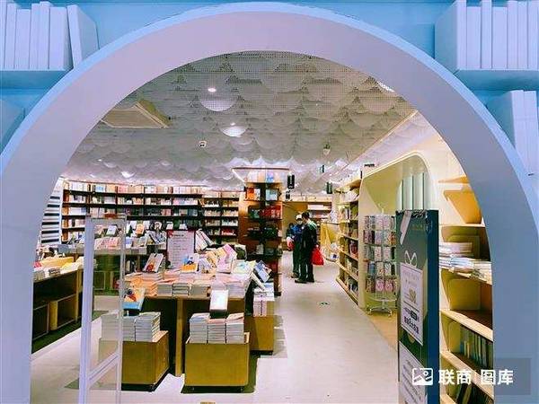 言几又退出杭州，实体书店如何找到自己的盈利模式？
