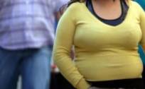 腰围每增加1厘米相当于人老了1岁？研究发现肥胖与脑血流减少有关
